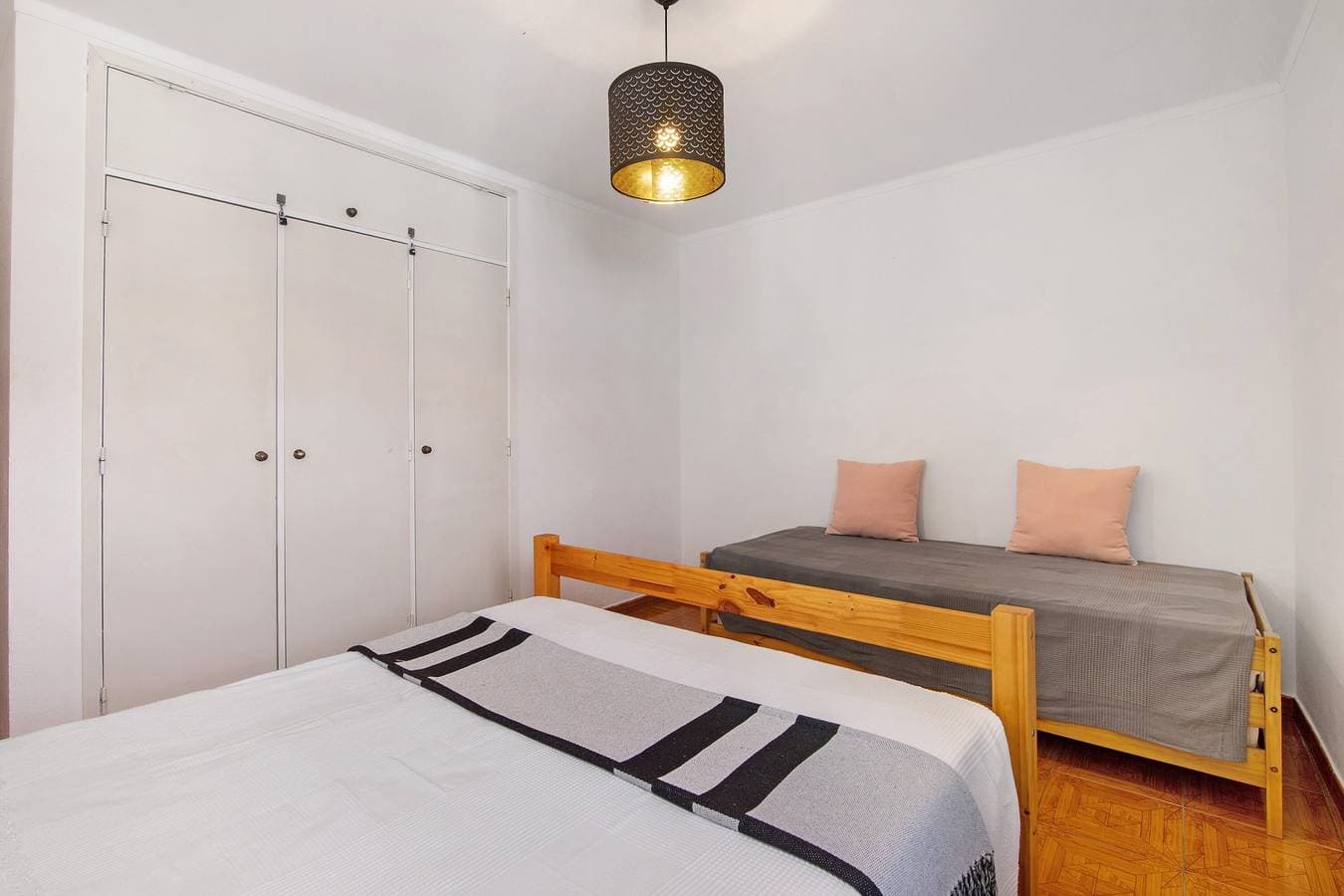 Foto 11 von 23: Ferienwohnung 'T2 2 Linha Praia Vista Mar' mit Meerblick, Balkon und Wi-Fi