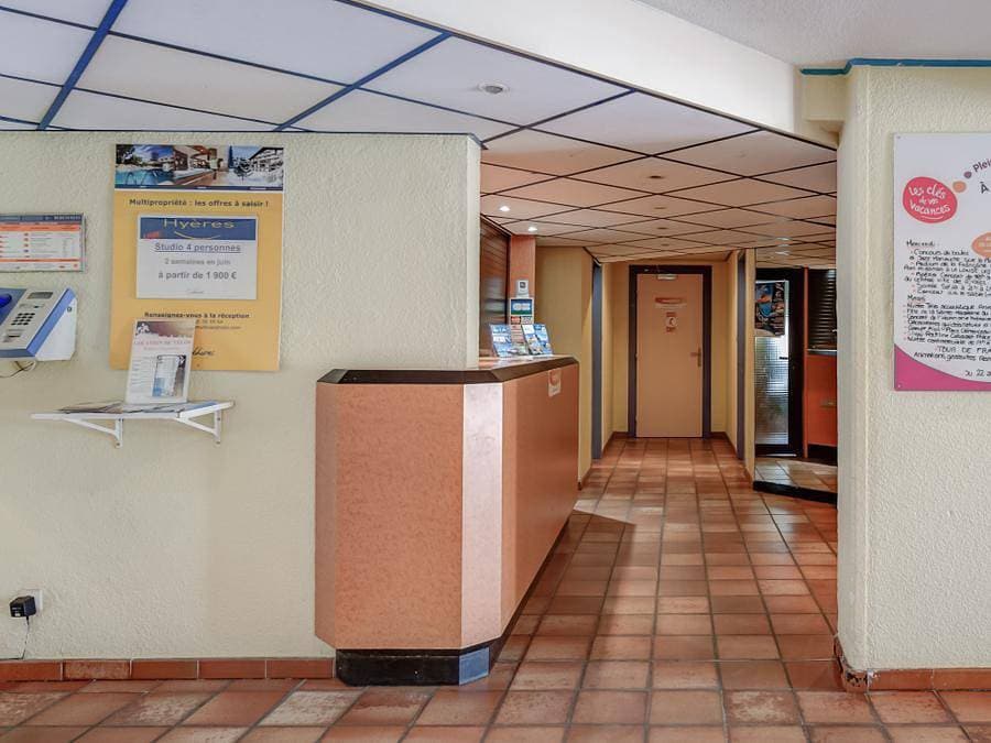 Foto 10 von 19: Pierre & Vacances Résidence Le Port - Studio 4 personen - 1 Schlafbereich