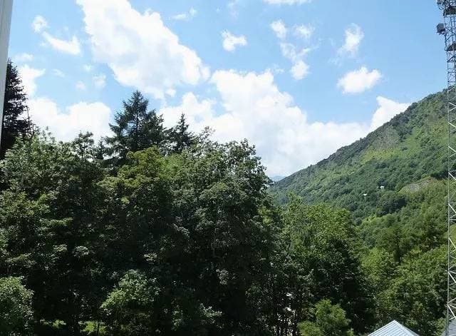 Foto 9 von 10: Studio-Kabine mit Garage Bergblick