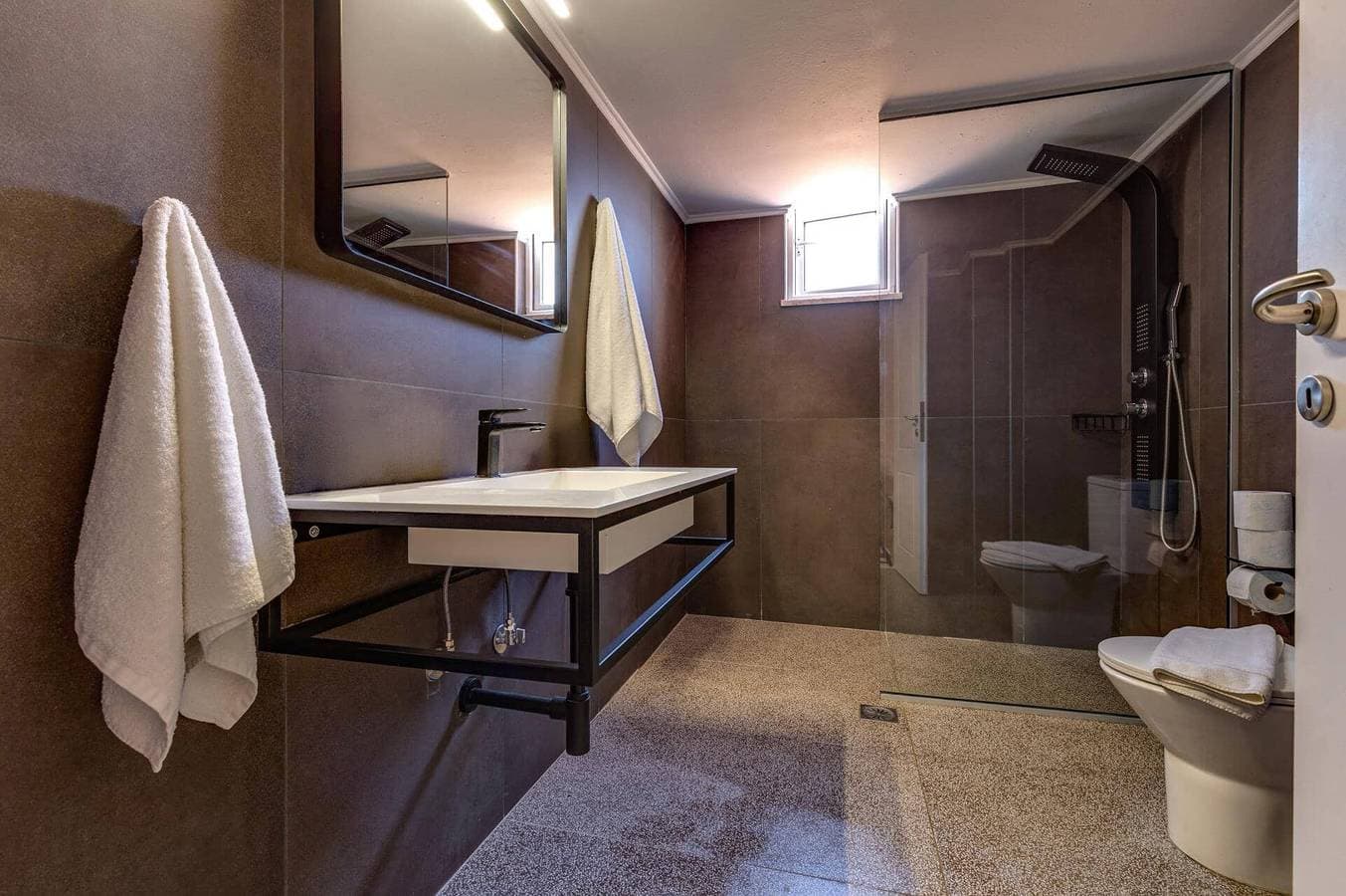 Foto 8 von 45: Villa für 14 Personen mit Garten