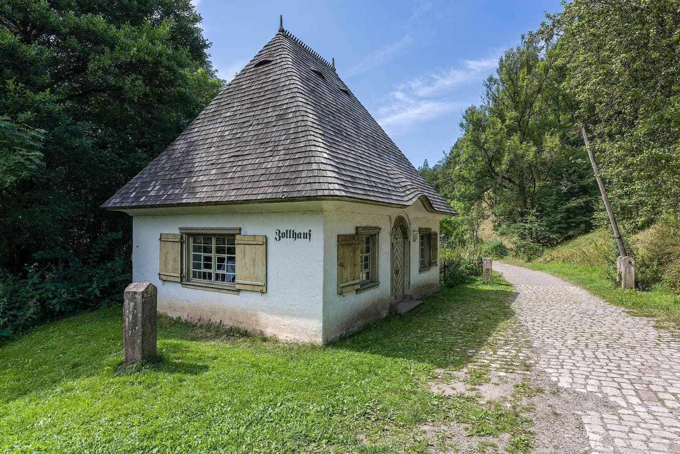 Foto 10 von 12: Hotel Hofgut Sternen - Standard Doppelzimmer GlasHaus Twin
