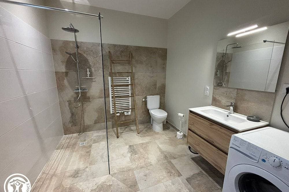 Foto 8 von 19: Charmantes Ferienhaus in Vendée, 3 Schlafzimmer, Parkplatz Inklusive