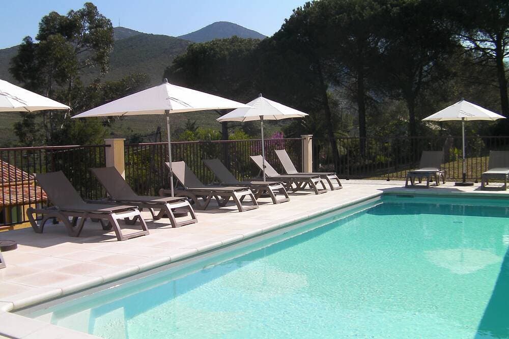 Appart beheiztes Schwimmbad, Wifi, Klimaanlage, TV Fluss 1 min und Strand 5 min 1