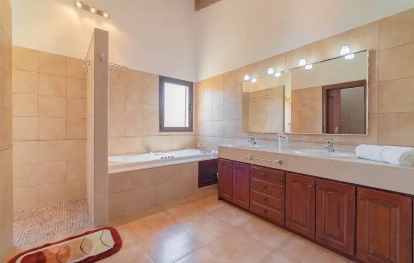 Foto 12 von 25: Villa 'La Mallorquina' mit Bergblick, WLAN und Klimaanlage