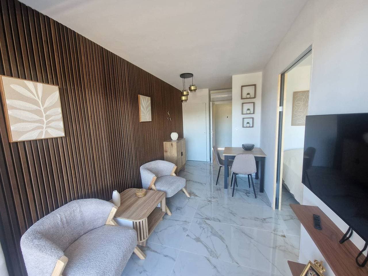 Foto 5 von 15: Charmante Wohnung in Cavalaire-sur-Mer mit Terrasse