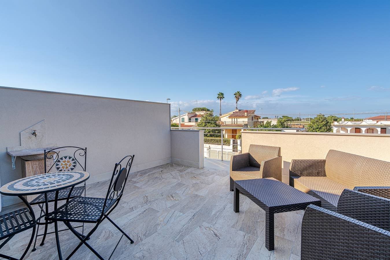 Foto 9 von 23: Apartment „Sud in Villa Sele“ mit Meerblick, WLAN und Klimaanlage