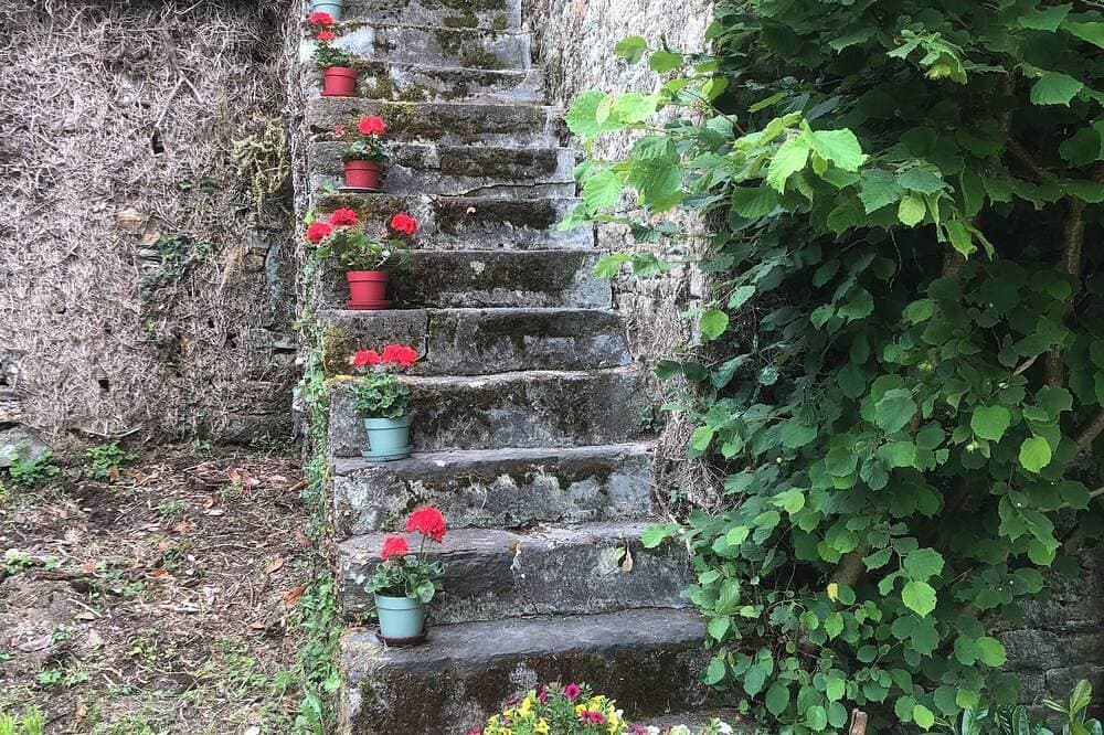 Foto 11 von 25: Beautiful Breton Barn with Pool 3 Bed, Sleeps 7. Great for groups or families