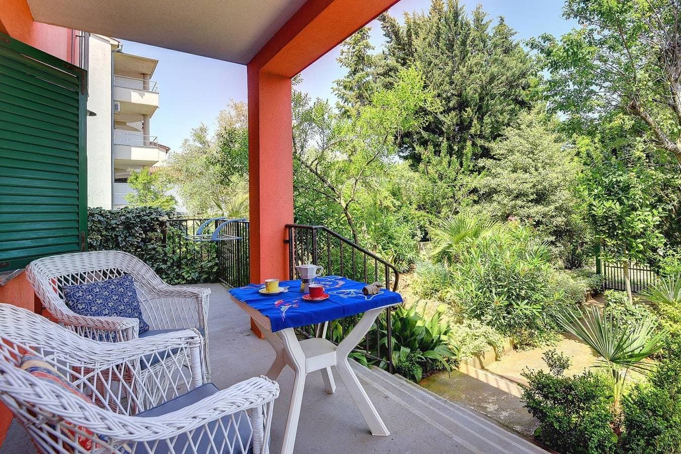 Appartement mit drei Terrassen, Liegewiese, WLAN 1