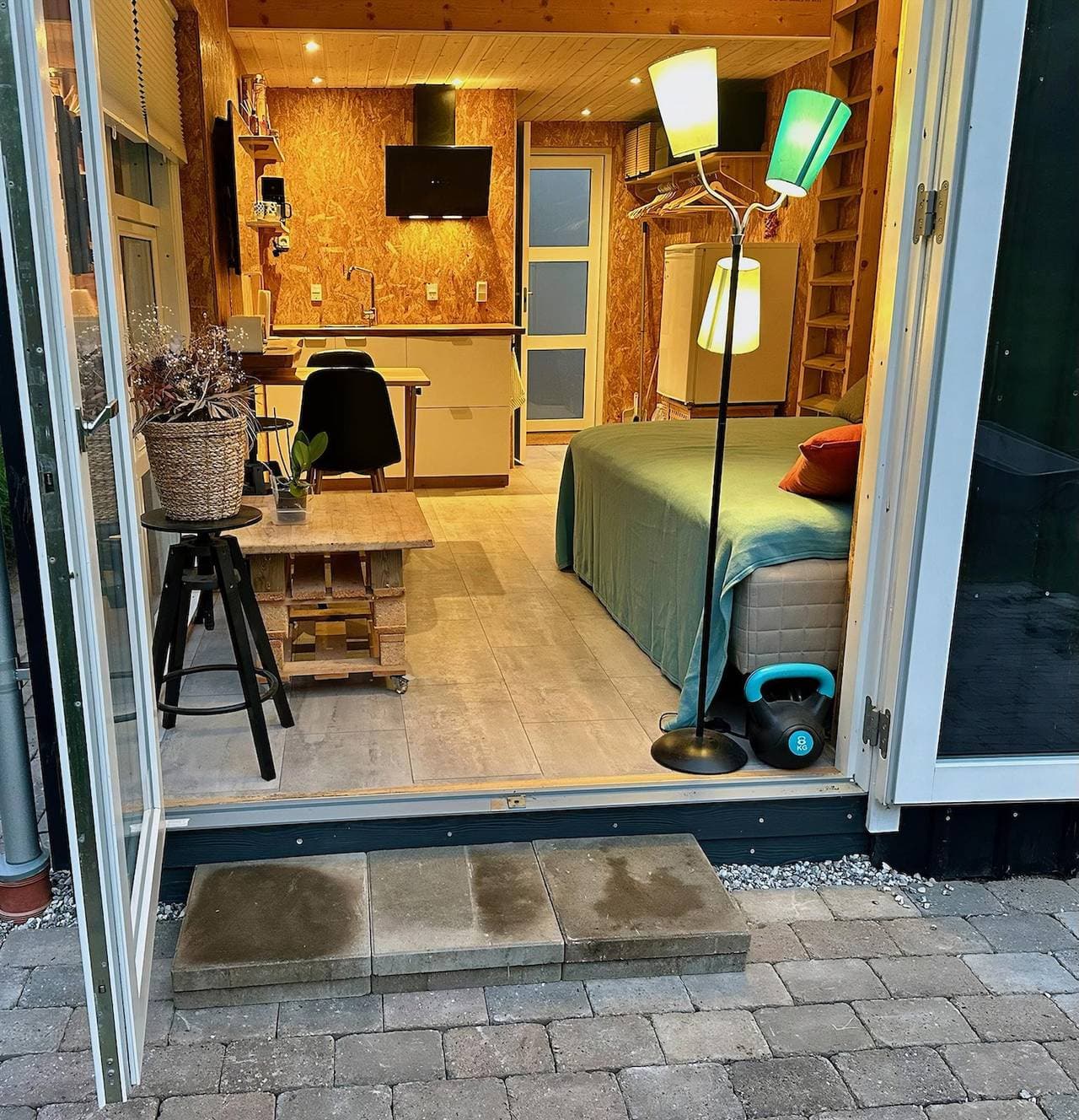 Foto 13 von 25: Kleine Oase nah an Küste und Stadt