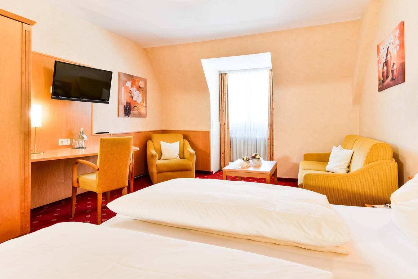 Foto 3 von 43: Hotel Restaurant Sonne - Doppelzimmer Classic
