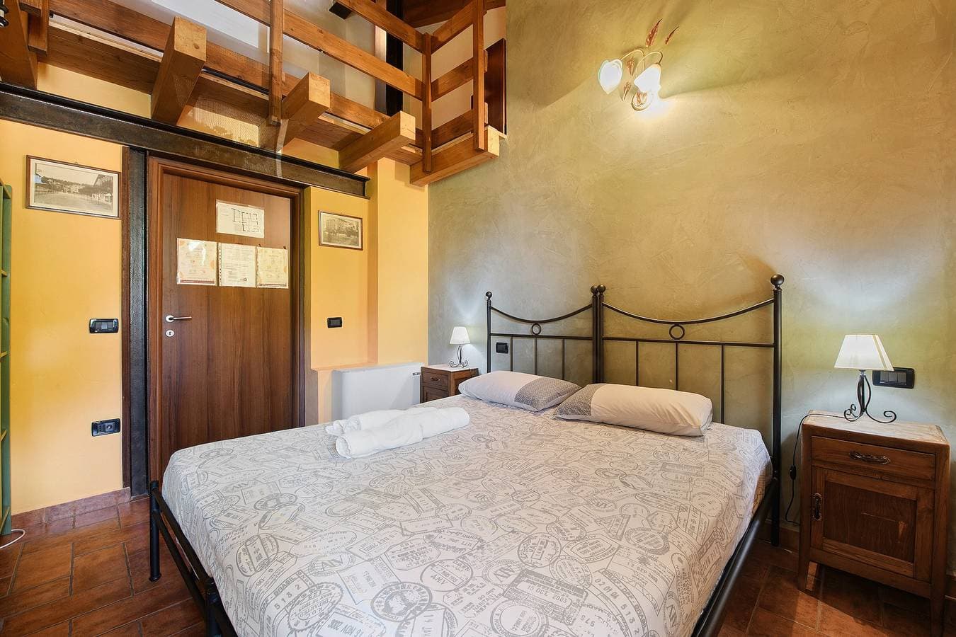 Foto 12 von 28: Zimmer „Stanza 1“ mit Bergblick, WLAN und Klimaanlage