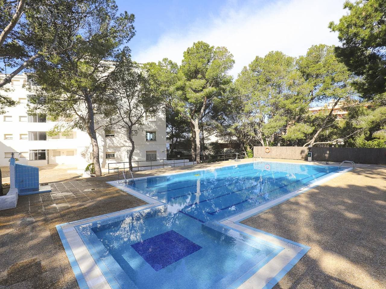 Foto 3 von 28: Salou: Évasion de Rêve Face à la Mer avec Terrasse, Piscine et Parking Privé