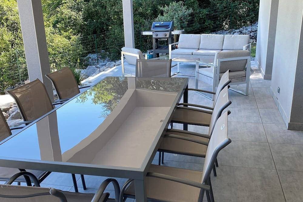 Foto 13 von 27: Saint Alban Auriolles, klimatisierte Villa mit privatem Pool für 6 bis 8 Personen