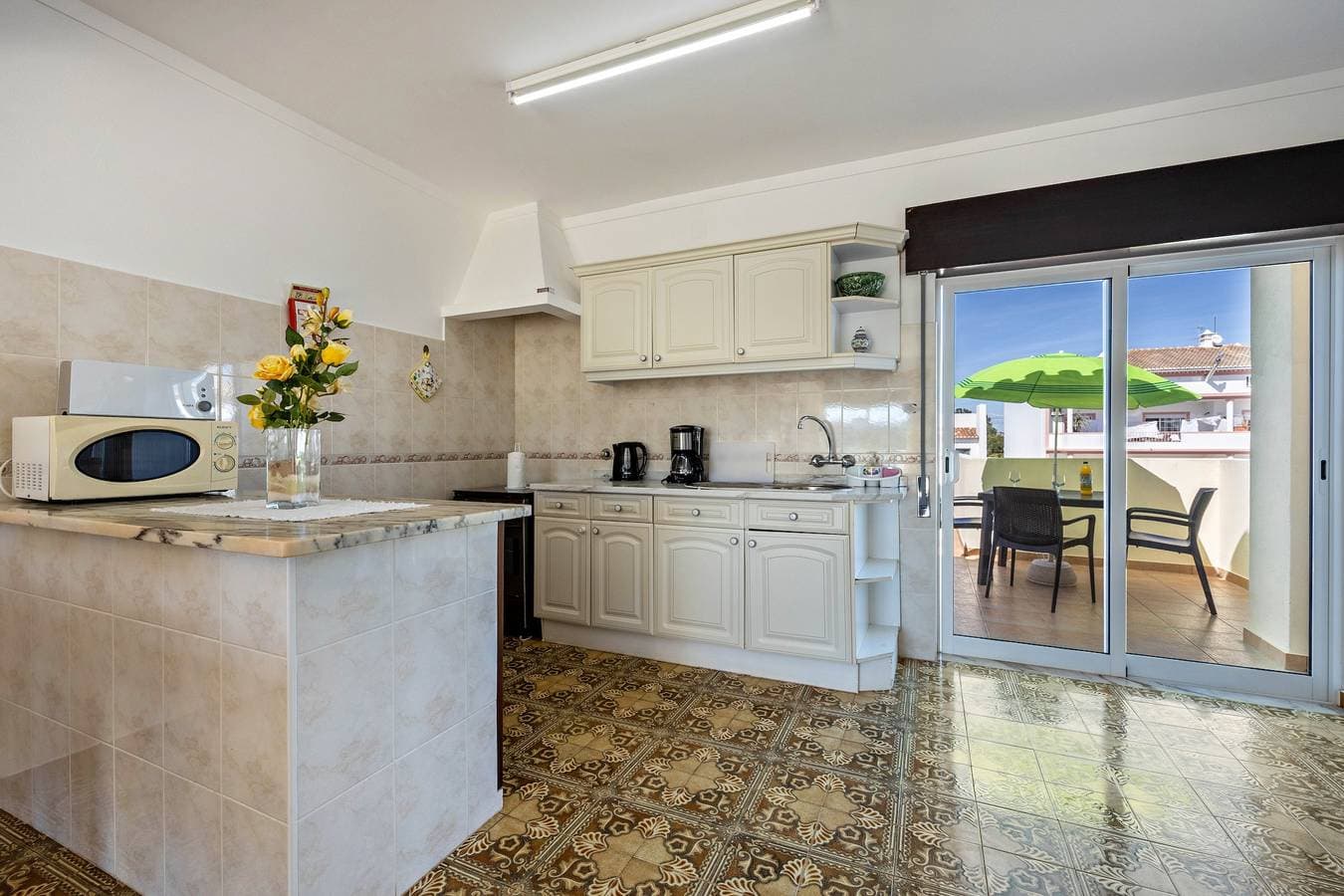 Foto 13 von 24: Ferienhaus Villas Brites nº5 mit offener Terrasse, Gemeinschaftspool und WLAN