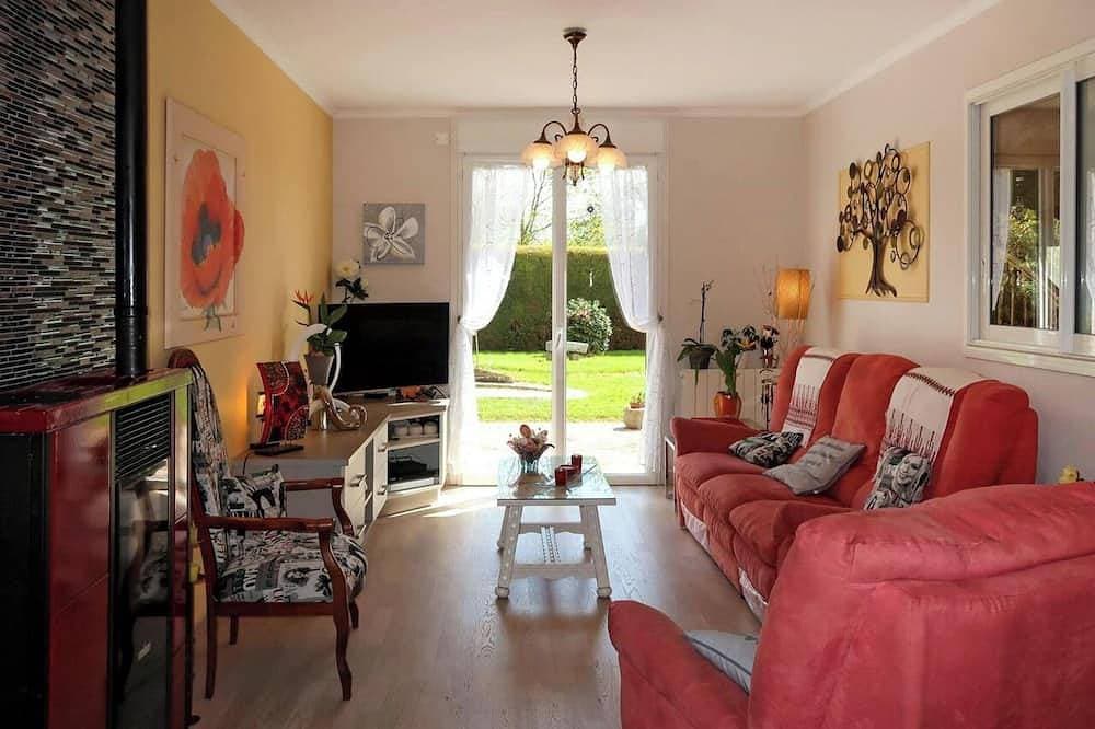 Foto 8 von 18: Homerez - Haus Pédernec Garten