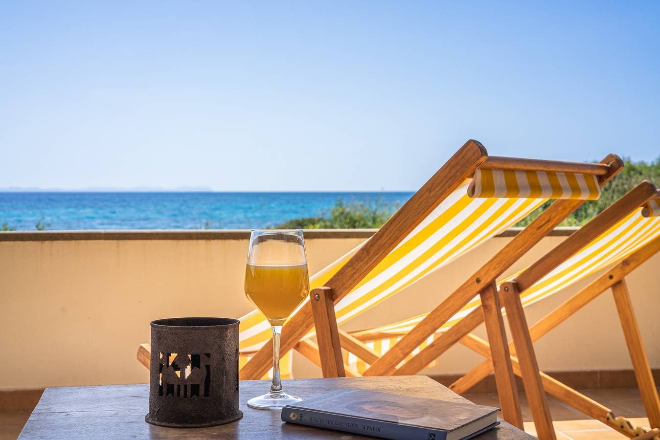 Foto 2 von 25: Ferienhaus Miramar Sa Rapita mit Meer- und Bergblick, Garten und Terrasse; Parkplatz vorhanden