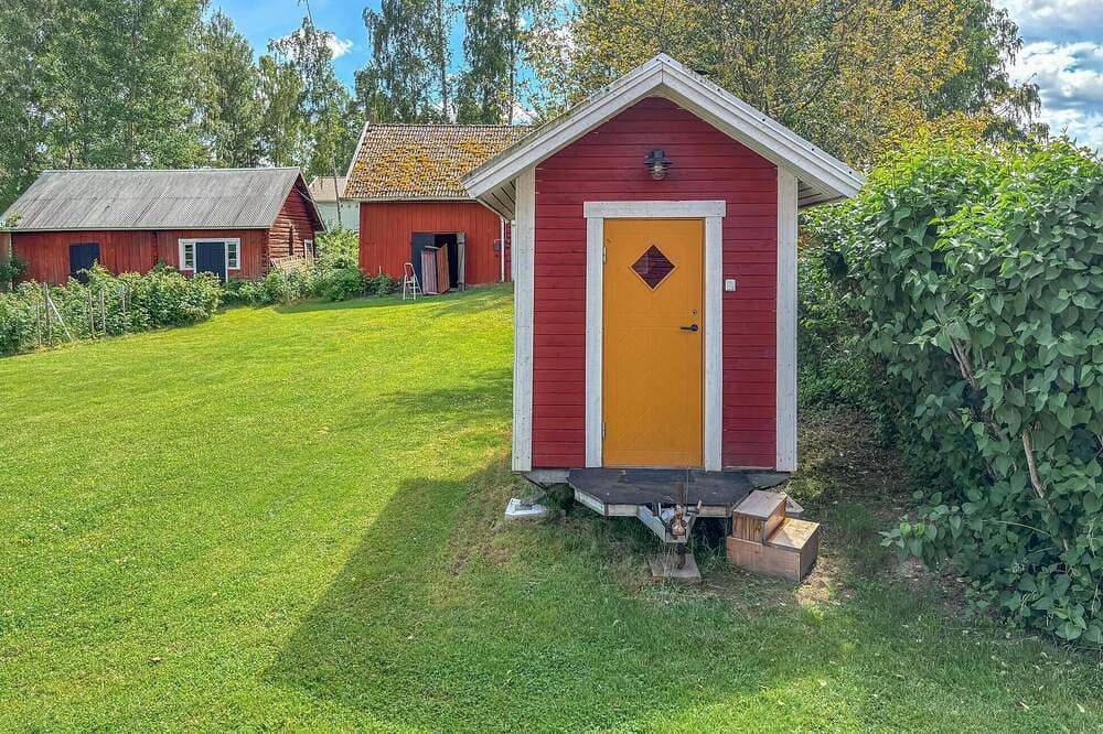 Foto 13 von 22: Amazing home in örebro with sauna