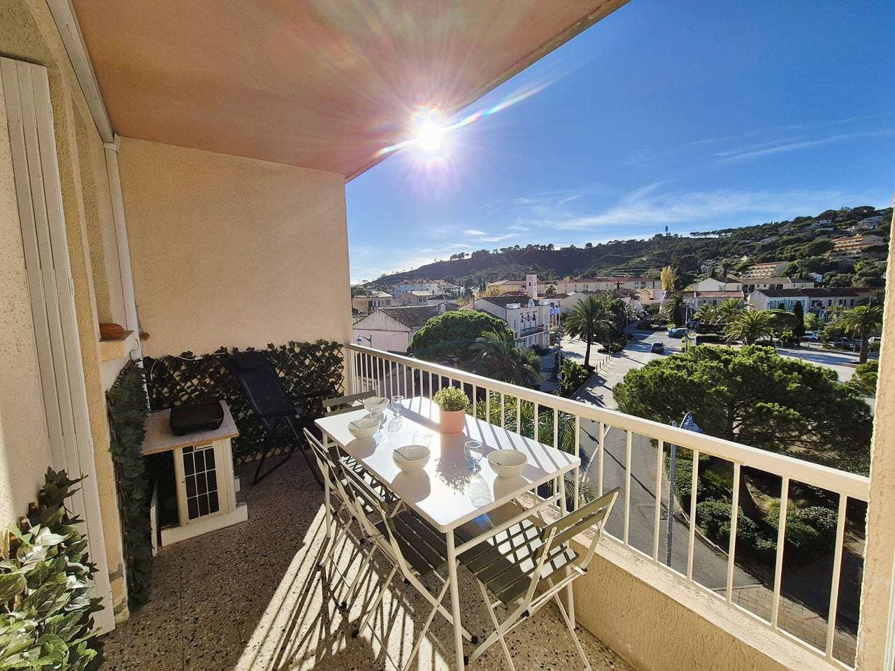 Foto 2 von 16: Ferienwohnung für 4 Personen mit Balkon