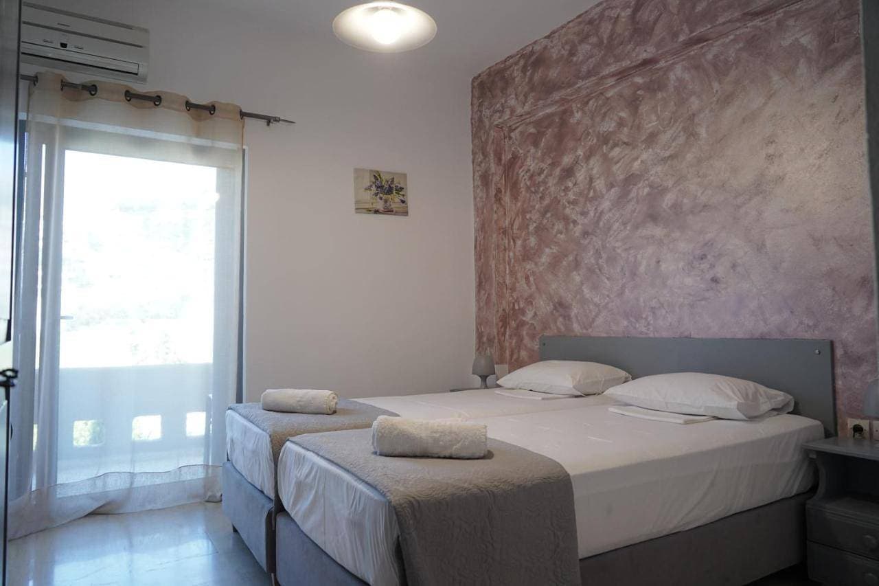 Foto 2 von 8: Twin Room
