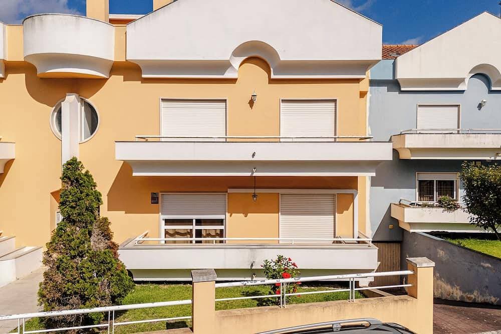 Cozy 3-bedroom apartment near the center of Caldas da Rainha - Relax in comfort 1