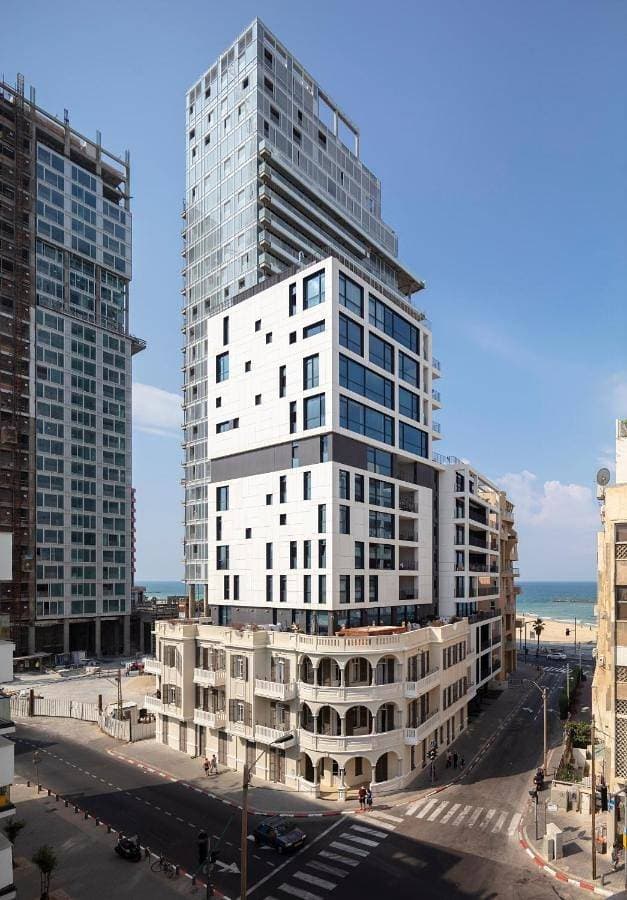 Foto 4 von 21: Renoma