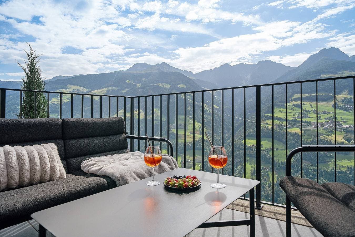 Foto 4 von 39: Chalet Bucher mit Whirlpool, Sauna und einen atemberaubenden Ausblick