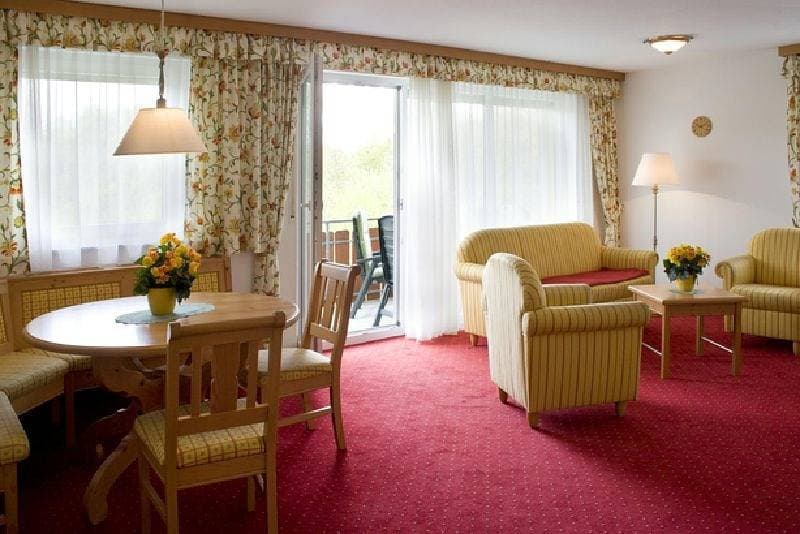 Foto 2 von 10: Aparthotel Sonnenburg - Ferienwohnung Typ C für max. 4 Personen