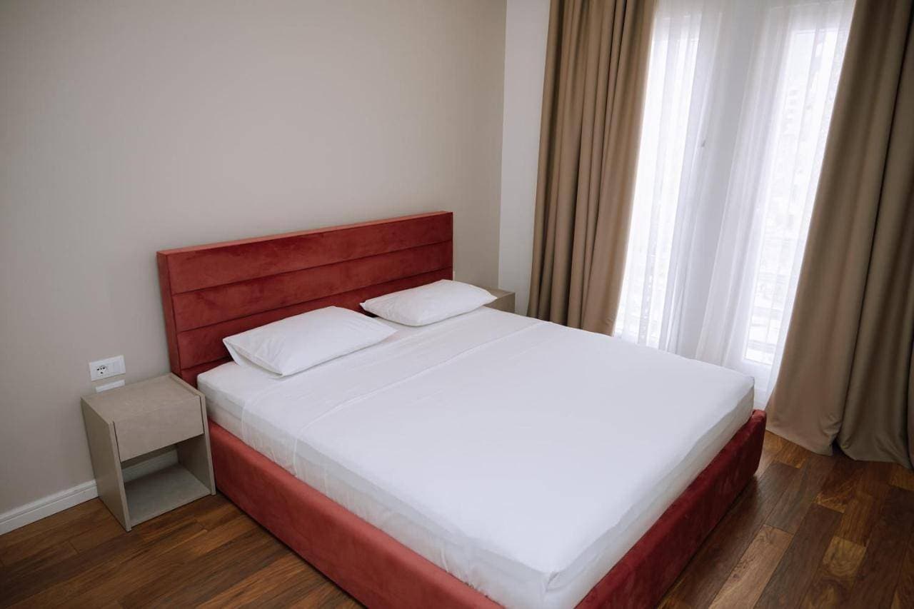 Foto 3 von 11: Double Room with Balcony