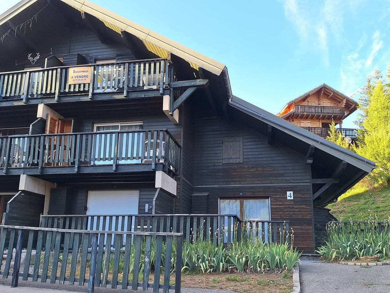 Foto 8 von 13: Residenz Les Chalets d'Aurouze, La Joue du Loup, Dévoluy - Gemütliches Duplex für 4 Personen