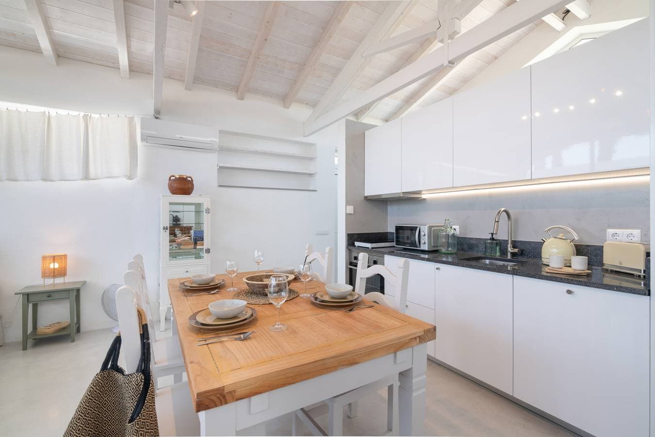 Foto 6 von 29: Helles Algarve-Cottage mit Yoga, Pilates und Naturteich