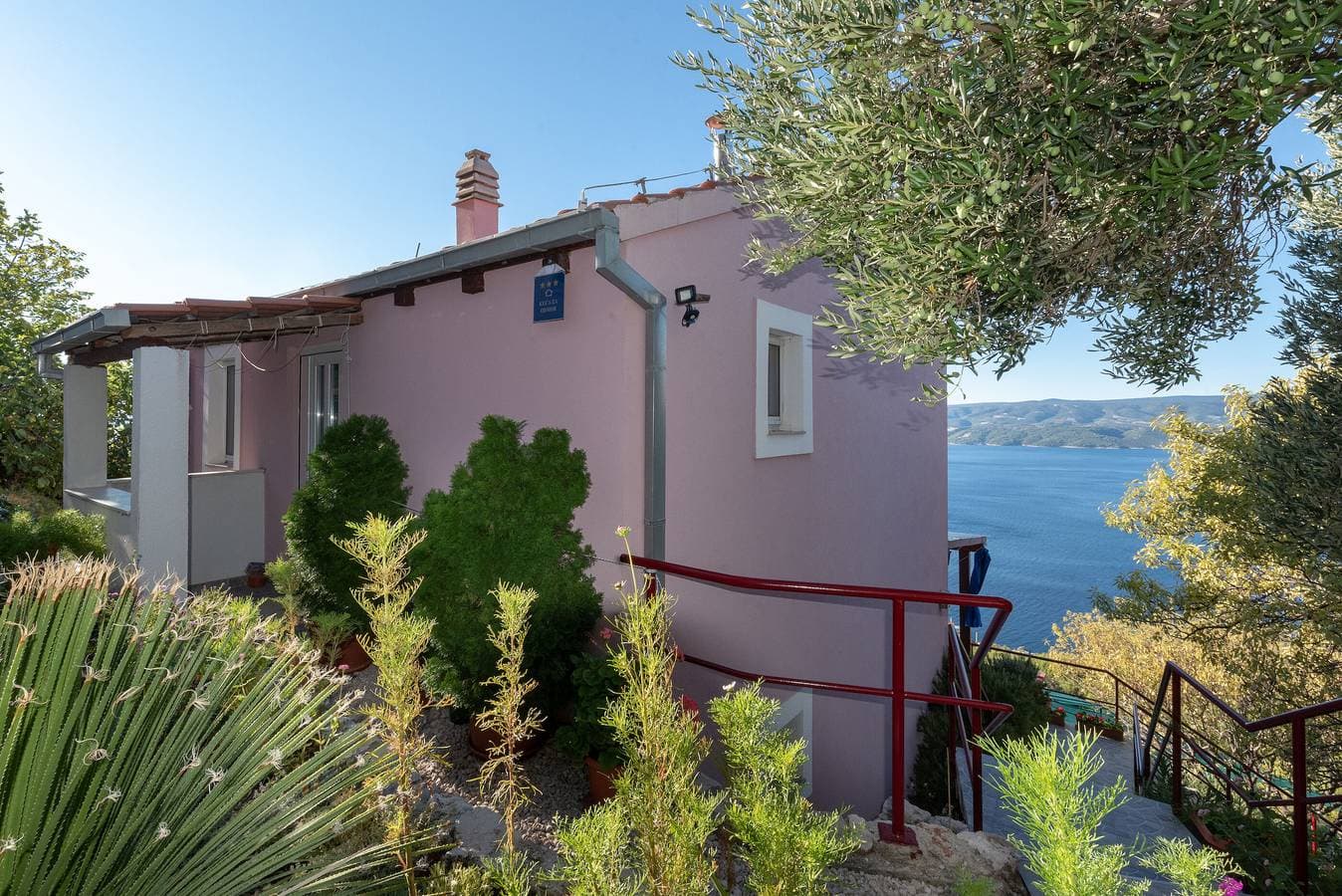 House Panorama 1