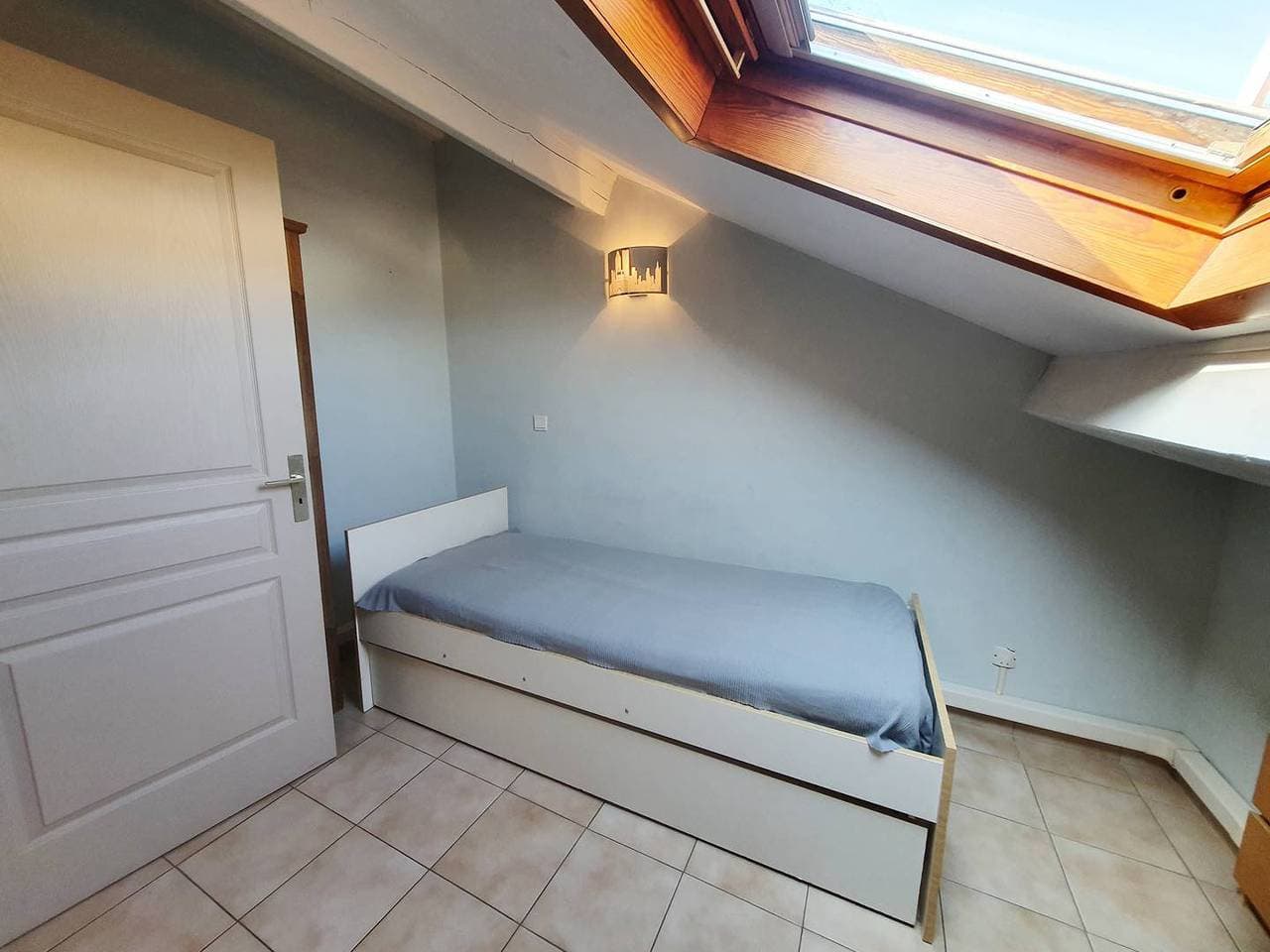 Foto 10 von 16: Mit Blick auf den Sandstrand, Klimaanlage, Internet, 3 Schlafzimmer