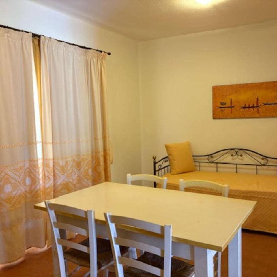 Foto 10 von 35: Studio Apartment
