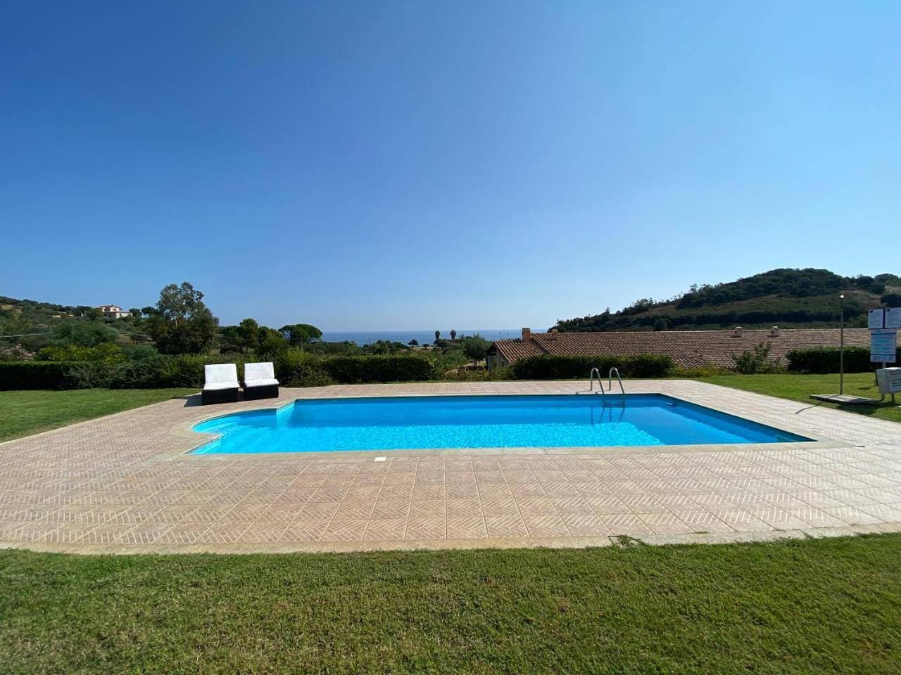 Foto 13 von 22: Villa with Swimming Pool View