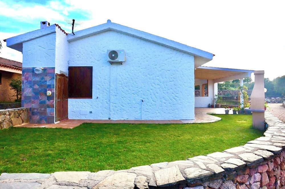 Foto 12 von 23: Charming cottage (with private garden) few steps from the beach