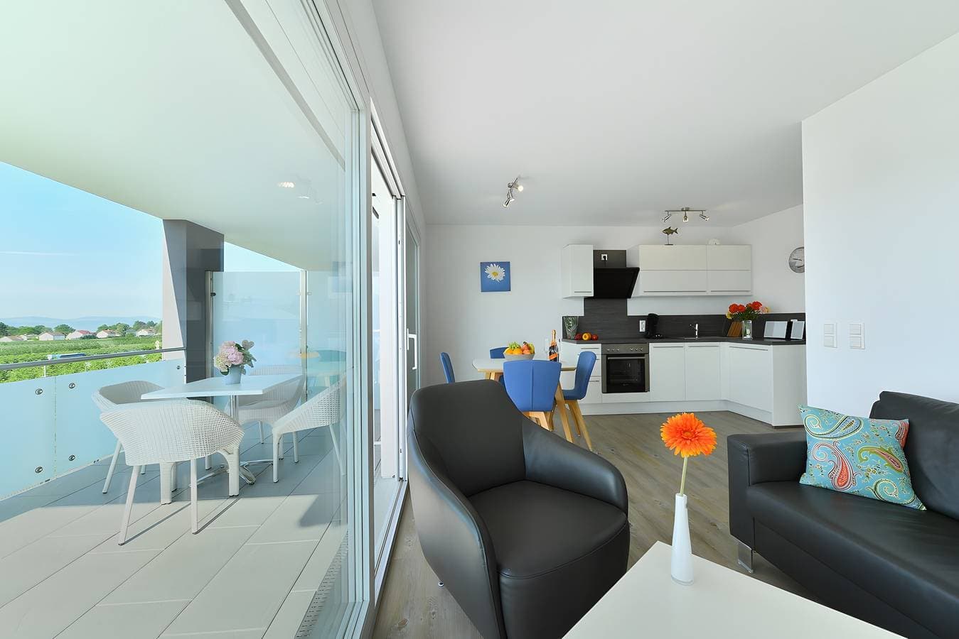 Foto 5 von 25: Apartment „Dinkelbach Traumblick 3 D“ mit Seeblick, Balkon und WLAN