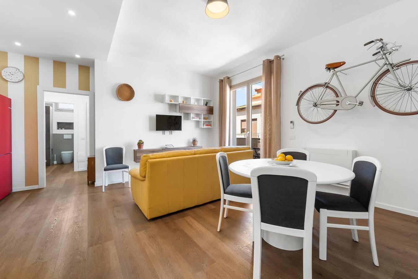 Foto 9 von 27: Ferienwohnung '4 Seasons' mit Balkon, WLAN und Klimaanlage