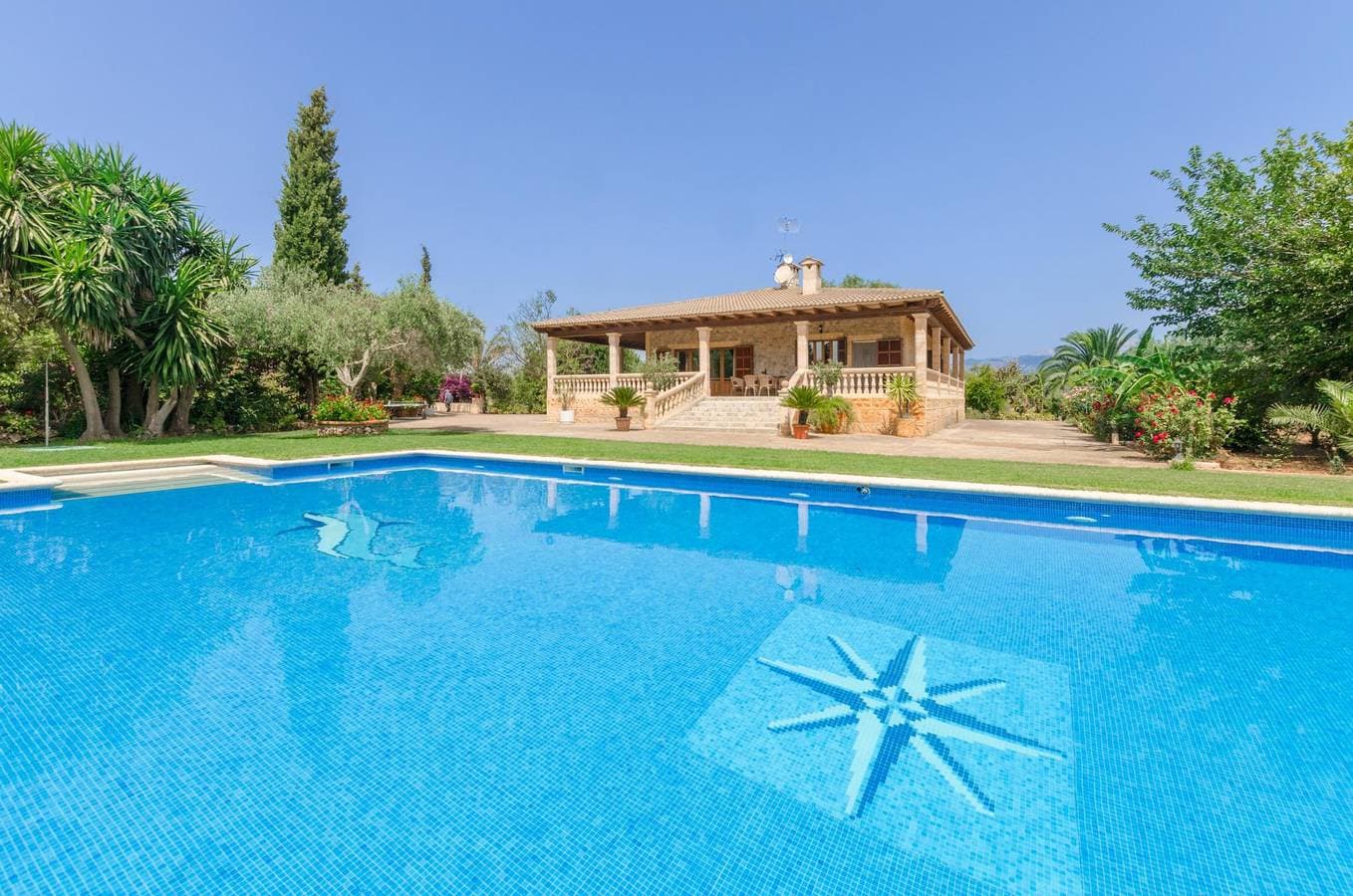 Ca'N Berguins - Ferienhaus mit privaten Pool in Buger. WiFi gratis 1