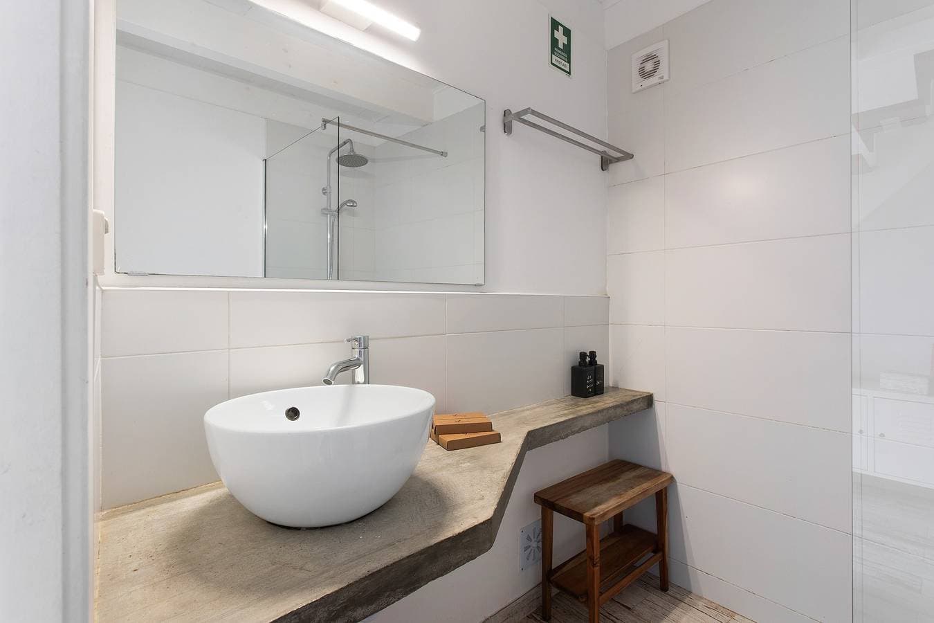 Foto 13 von 29: Casa Tejo Villa mit Jacuzzi: Privatterrasse, WLAN & Klimaanlage