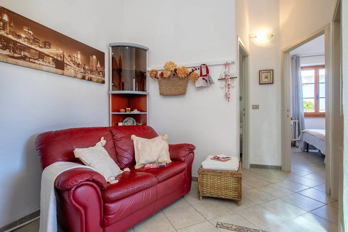 Foto 10 von 37: Ferienwohnung 'Appartamento in Villa Al Mare' mit Meerblick, privater Terrasse & Gemeinschaftsgarten