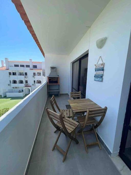 Foto 10 von 24: Apartment with Pool View