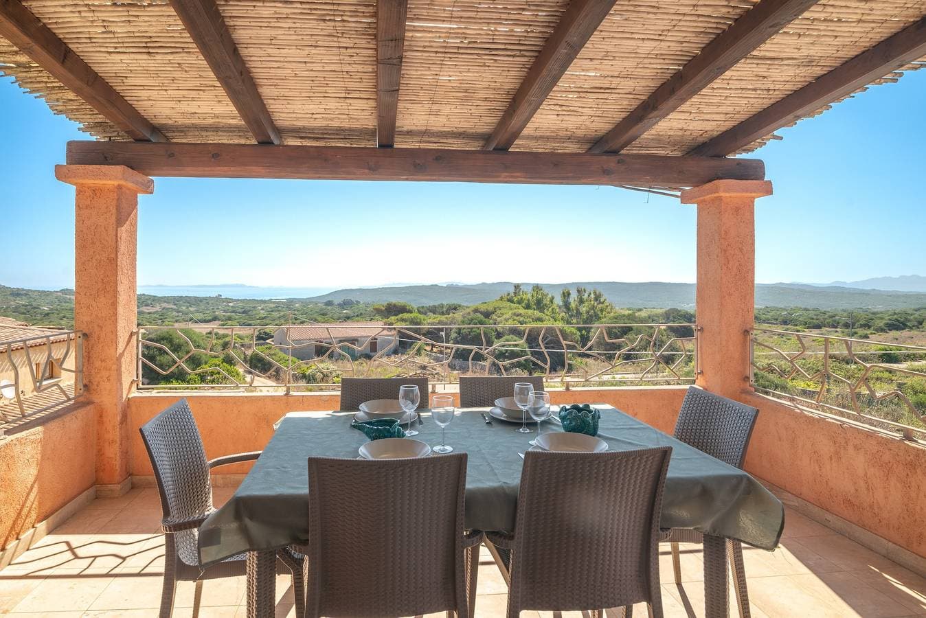 Foto 5 von 26: Ferienwohnung "Stella Maris" mit Meerblick, Gemeinschaftspool und privater Terrasse