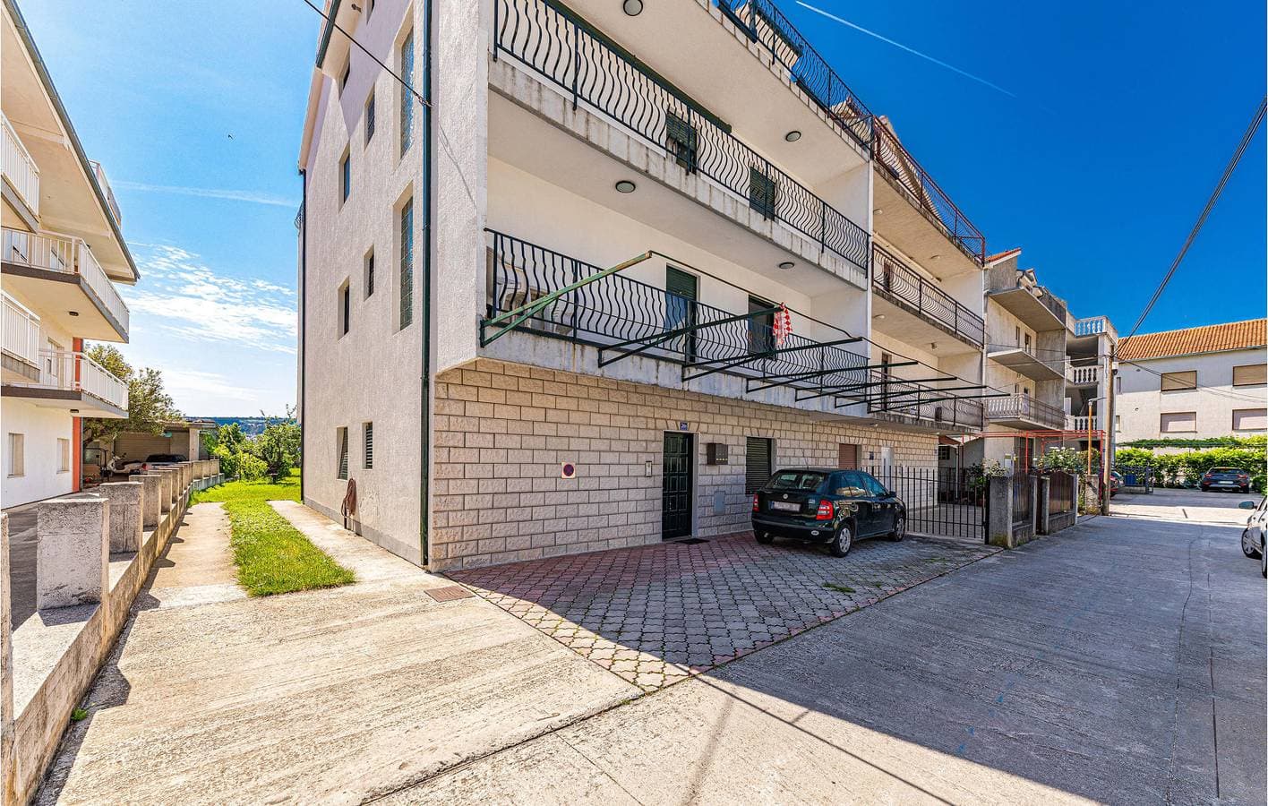 Foto 2 von 27: Gemütliche 2-Zimmer-Wohnung mit Terrasse, WLAN und Parkplatz in Strandnähe