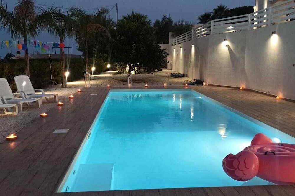 In Avola, Zwischen Noto Und Siracusa, Neue Villa Mit Privatem Pool 1