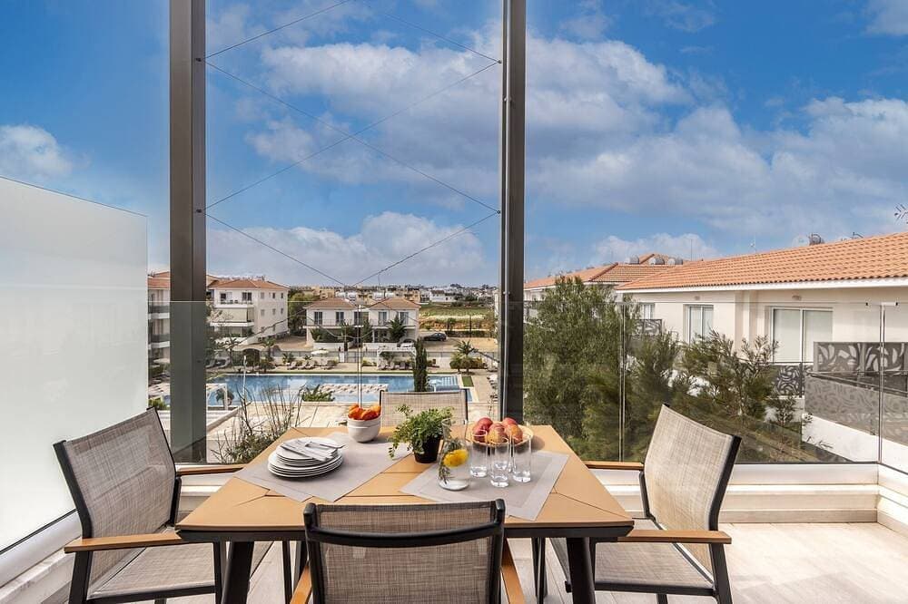 Studio Apartment in Kapparis with communal pool 1