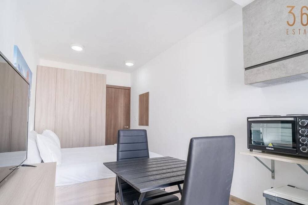 Foto 6 von 23: Central Studio in Gzira + Balcony & full Comforts!