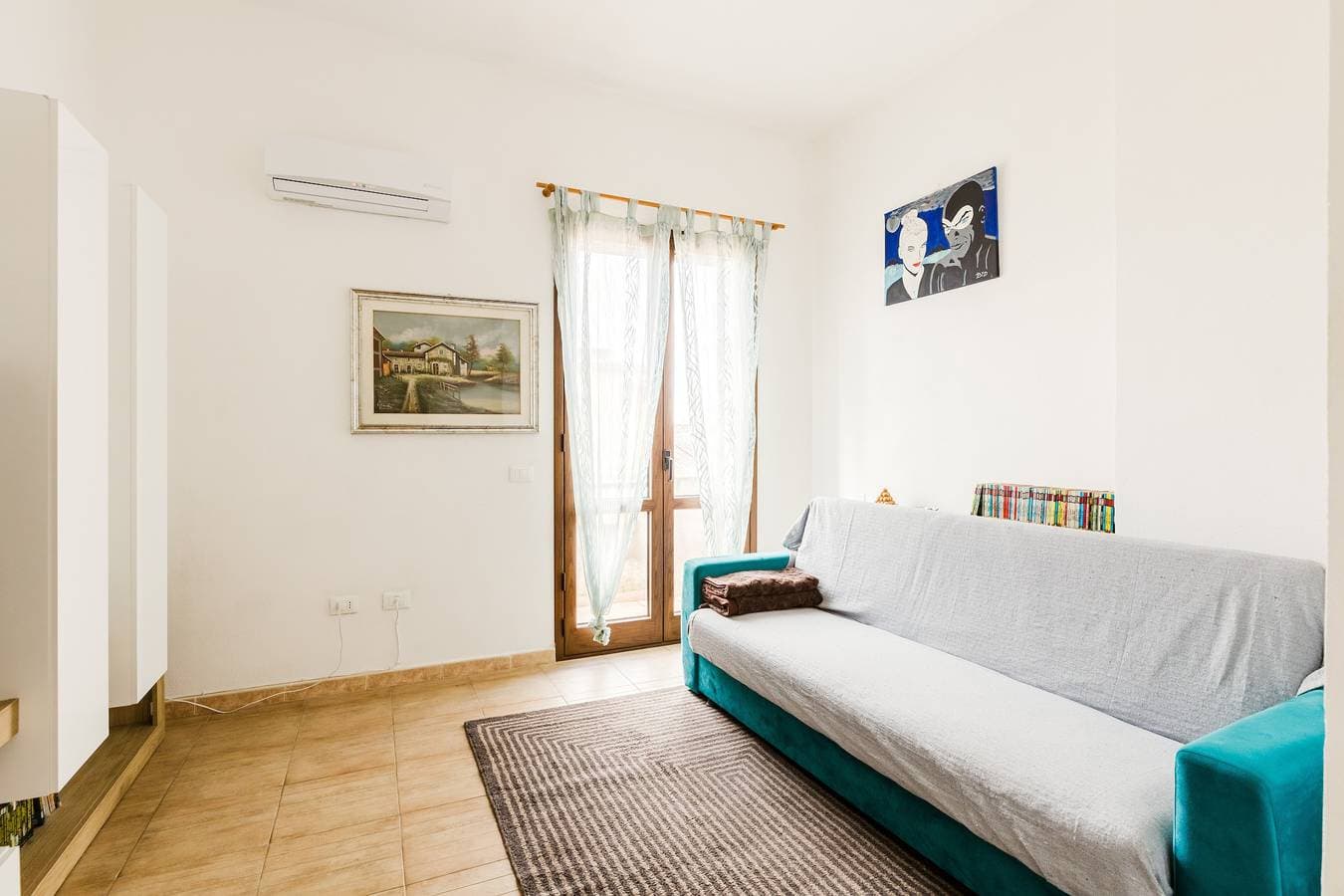 Foto 4 von 19: Ferienwohnung 'Casa Rimedia' mit Balkon, WLAN und Klimaanlage