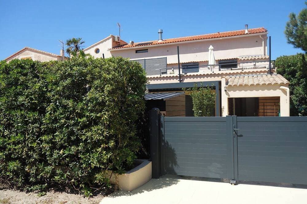 Foto 12 von 25: Large Studio (26m2) and large terrace (14m2) 50m from the sea and beach
