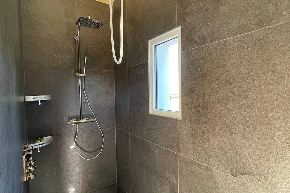 Foto 2 von 30: Luxuriöse Cocooning 5*Sterne Villa direkt am Meer + Spa Bereich +  Sauna+Jacuzzi