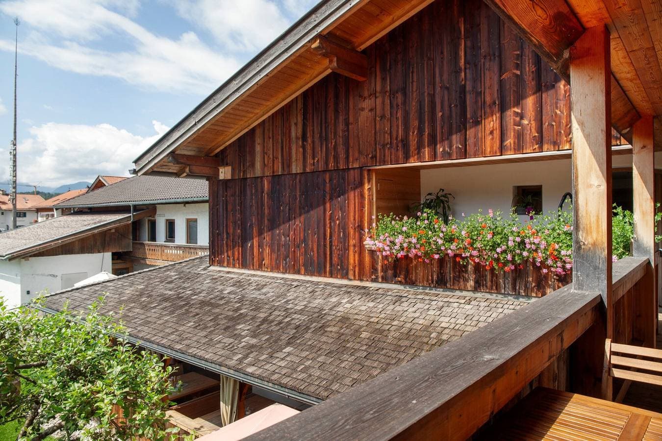 Foto 10 von 31: Zimmer 'Apartment Mit Bergblick' mit Bergblick, Balkon und Wi-Fi